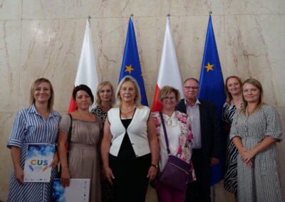 Uroczyste rozdanie zaświadczeń ukończenia szkoleń dla pracowników centrum usług społecznych