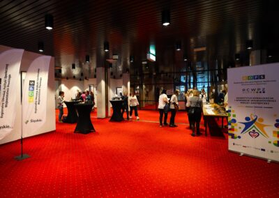 Podsumowanie wydarzenia promującego projekt „Deinstytucjonalizacja i wsparcie wojewódzkiej pieczy zastępczej”